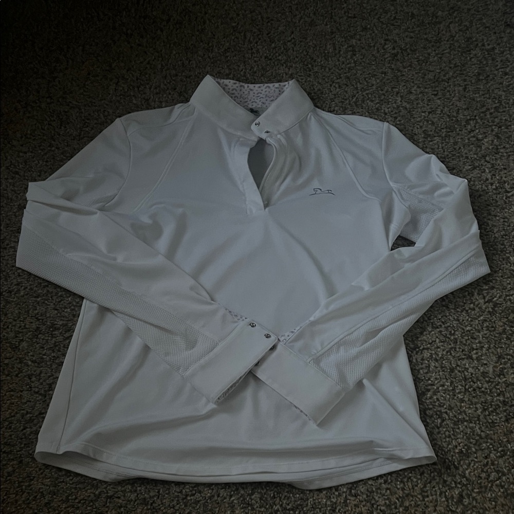 R.J Classics youth equestrian riding show shirt in size XL (16-18)